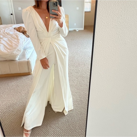 Custom white jumpsuit / set bridal - Picture 3 of 6